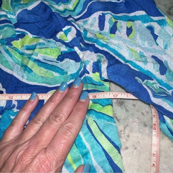 Lily Pulitzer Vibrant Blue and Green Patterned Blouse - Picture 6 of 7